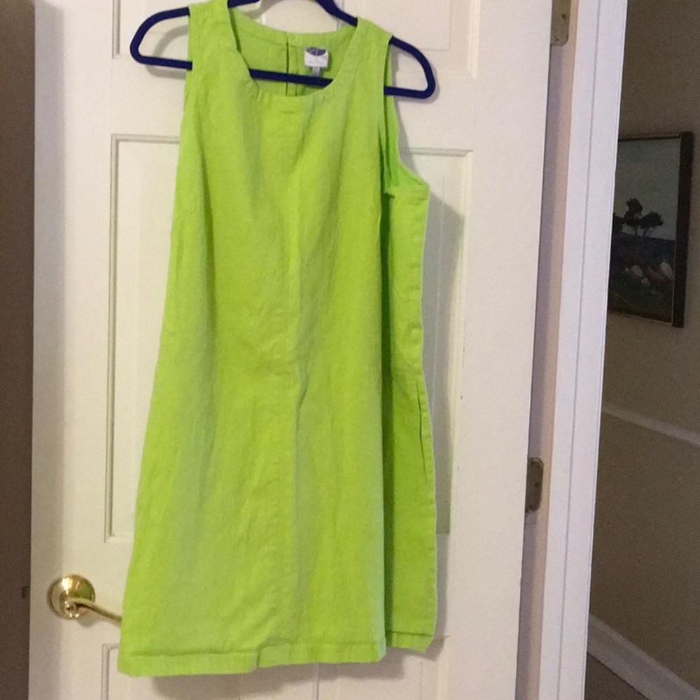 EUC,DG2,DIANE GILMAN DESIGNER,2X,Denim MiniDress,keyhole back,front darts,round